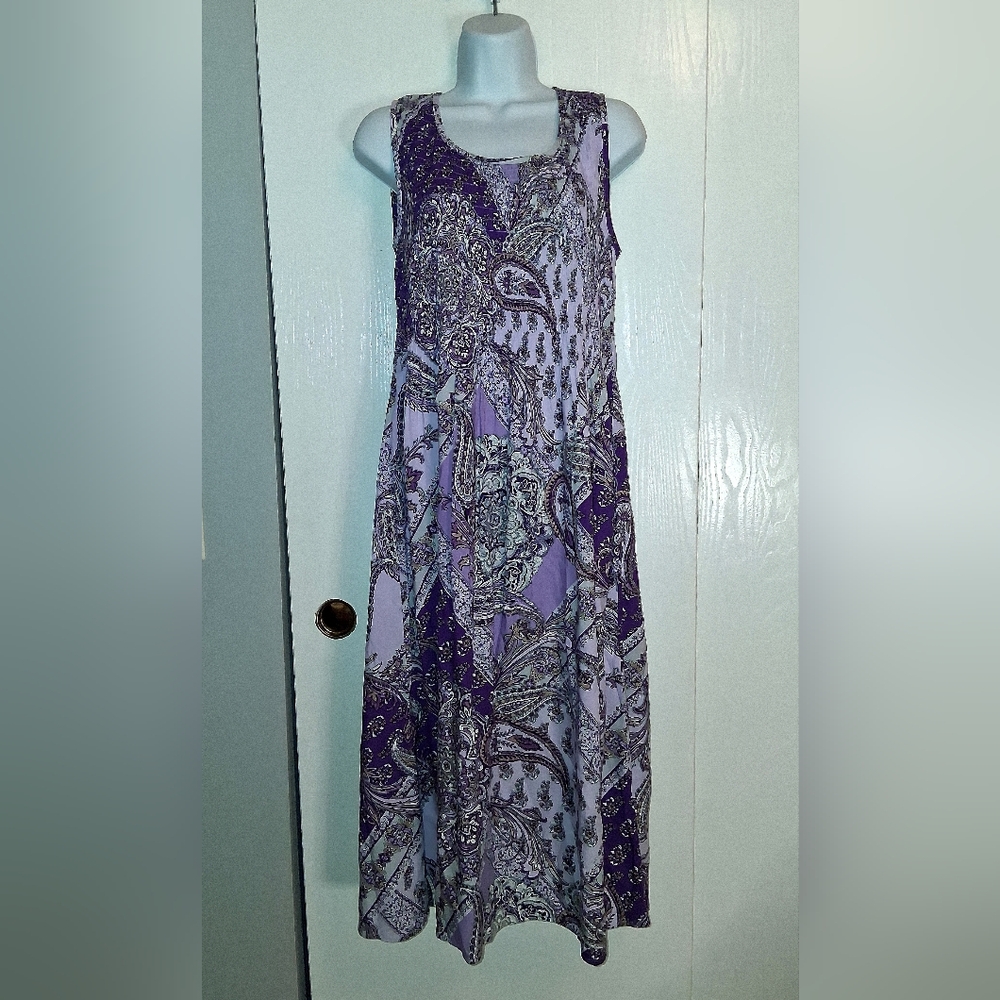 Croft And Barrow Lavender And Purple Dress, Sz S